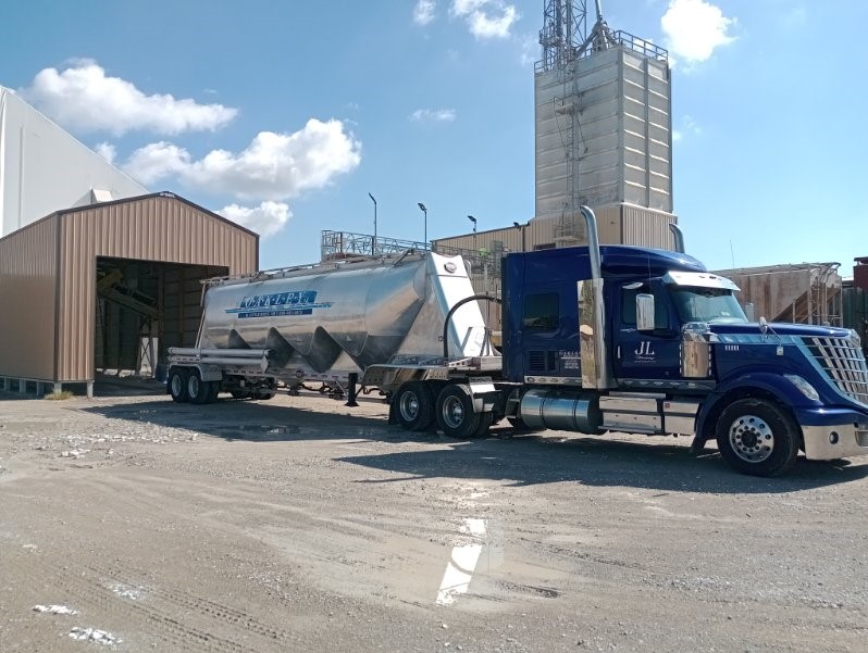 Feed Products & Service Company | St. Louis, MO